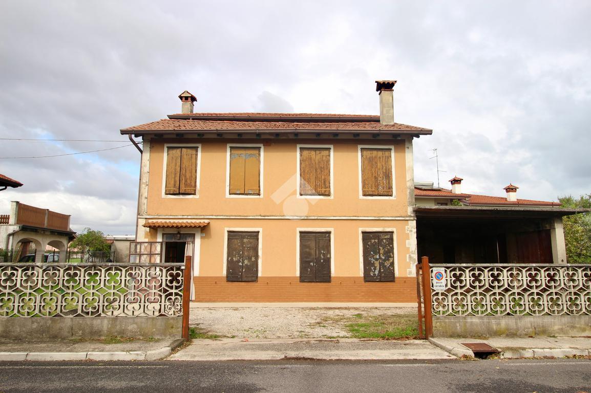 Casa indipendente in vendita a Fiumicello Villa Vicentina