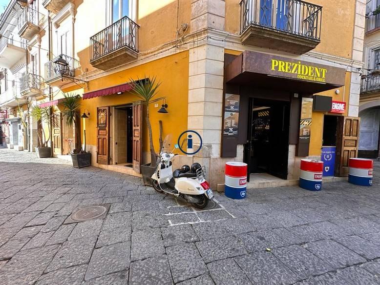 Esercizio commerciale in Via Ferrante 27, Caserta, {3} - Foto 2