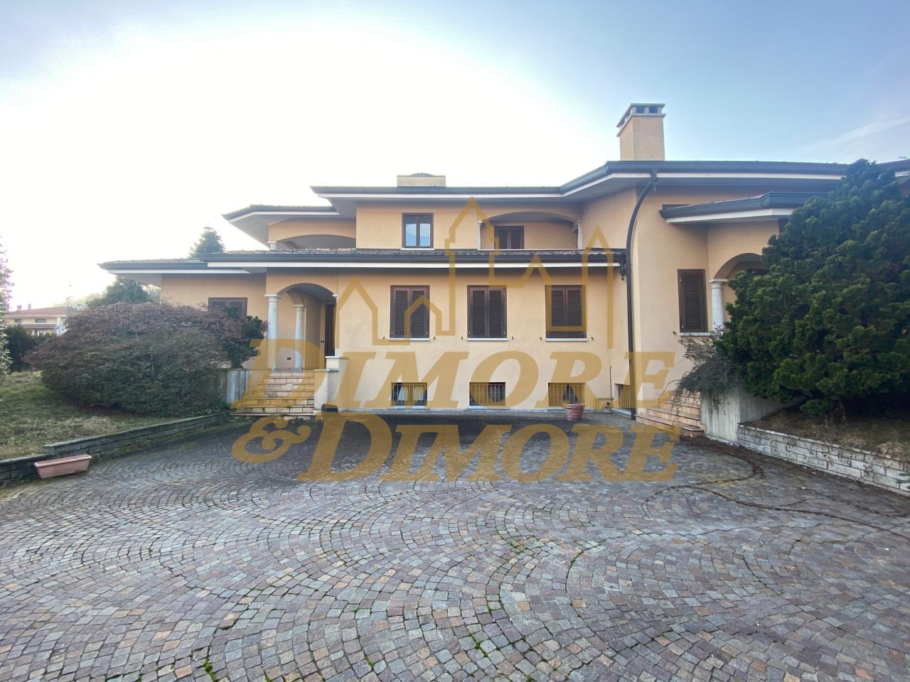 Villa in vendita a Gozzano
