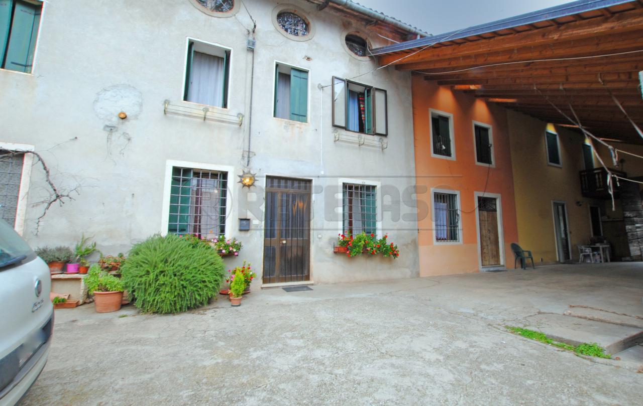 Villa a schiera in vendita a Cornedo Vicentino