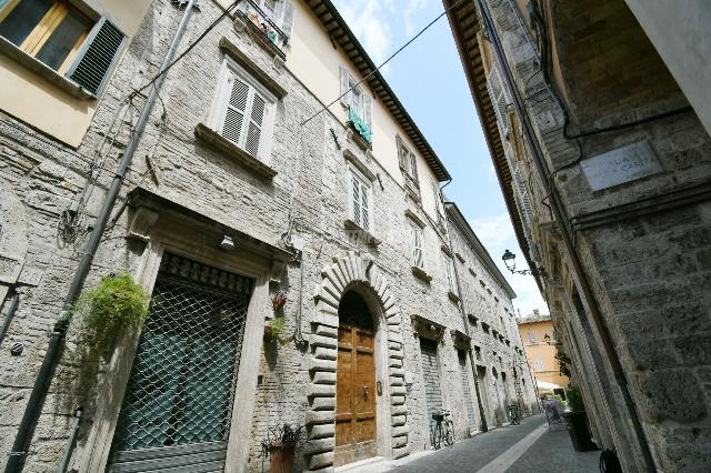 Dreizimmerwohnung in Via Ottaviano Iannella 32, Ascoli Piceno - Foto 1