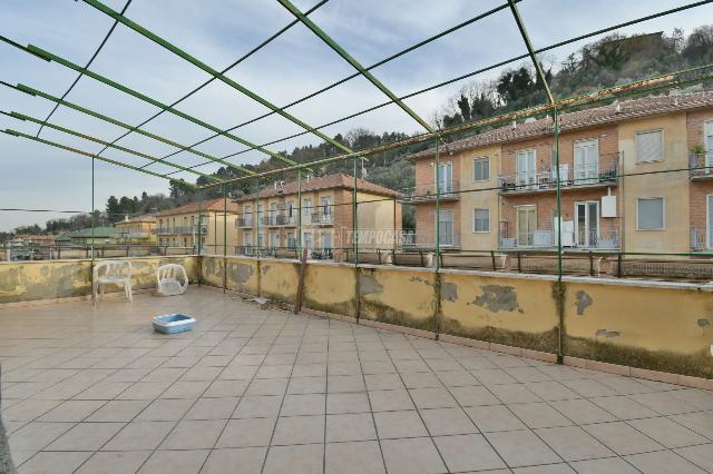 2-room flat in Via Guglielmo Oberdan 25, Ascoli Piceno - Photo 1