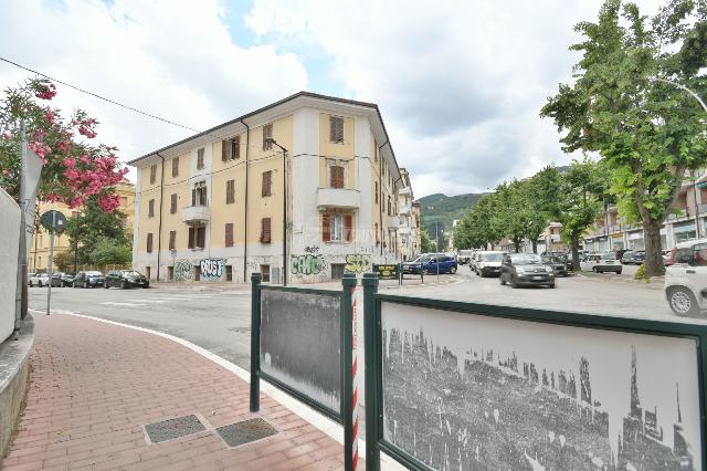 4-room flat in Via III Ottobre 2, Ascoli Piceno - Photo 1