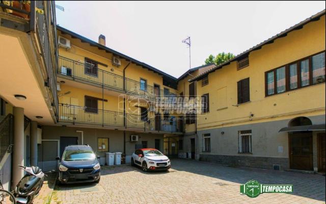 Quadrilocale in Piazza Alessandro Manzoni, Busto Arsizio - Foto 1