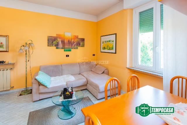 3-room flat in Via Quintino Sella 27, Busto Arsizio - Photo 1