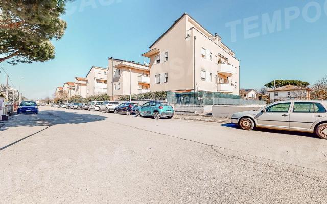 3-room flat in Via Caduti del 11 Settembre 3, Cesenatico - Photo 1