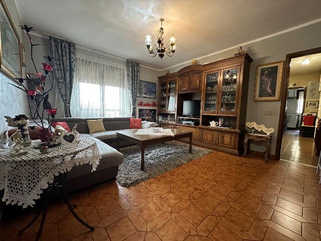 3-room flat in Viale dei Caduti, Castelcovati - Photo 1