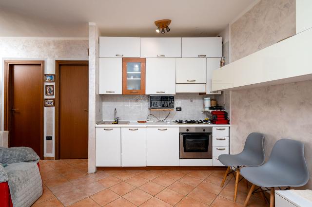 3-room flat in Via Ugo Foscolo 155, Zocca - Photo 1