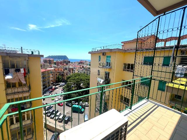 3-room flat in Via Salvatore Ferrara, Napoli - Photo 1