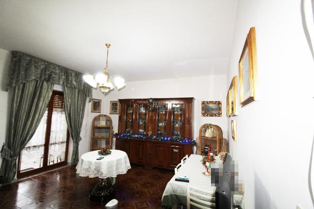 2-room flat in Via Marie Curie, Quarto - Photo 1