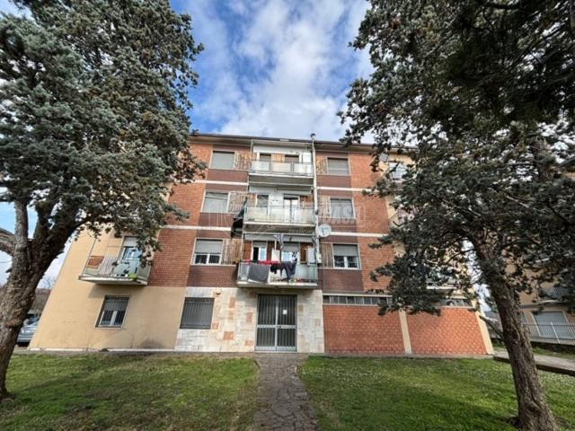 3-room flat in Via Trieste 49, Martinengo - Photo 1