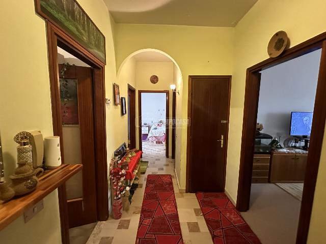 3-room flat in Viale Dante Alighieri 42, Romano di Lombardia - Photo 1