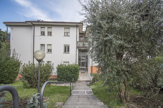 Zweizimmerwohnung in Via Solitro Giuseppe 12, Salò - Foto 1