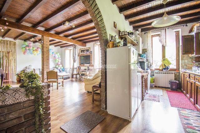 3-room flat in Via Arnoldo Bellini, Roé 18, Roè Volciano - Photo 1