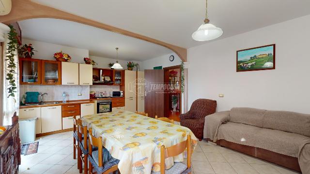 3-room flat in Via Montefiorino, San Felice sul Panaro - Photo 1