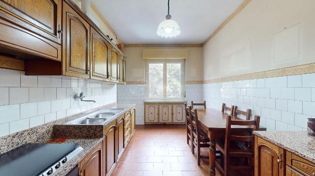 4-room flat in Via Giovanni Bovetti 24, Torino - Photo 1