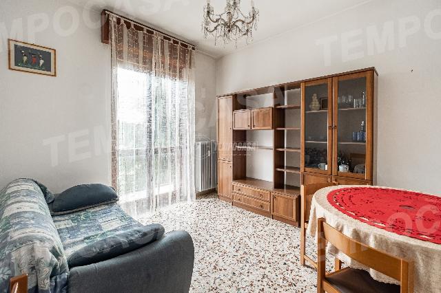 2-room flat, Vercelli - Photo 1