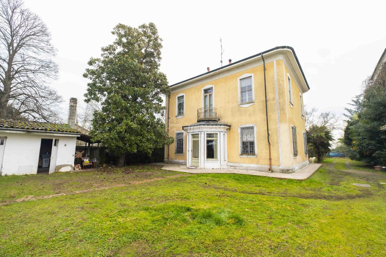 Villa in vendita a Pertengo