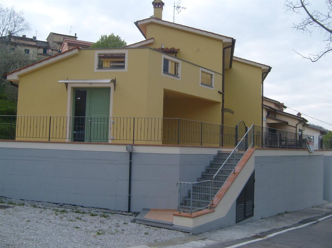 Villa a schiera in vendita a Pistoia