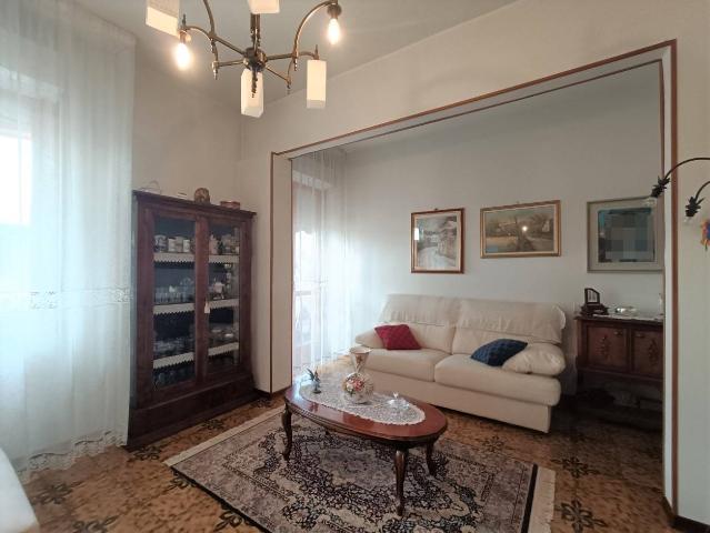 Vierzimmerwohnung, Pistoia - Foto 1