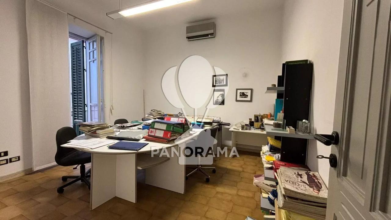 Ufficio in , Alcamo, {3} - Foto 1