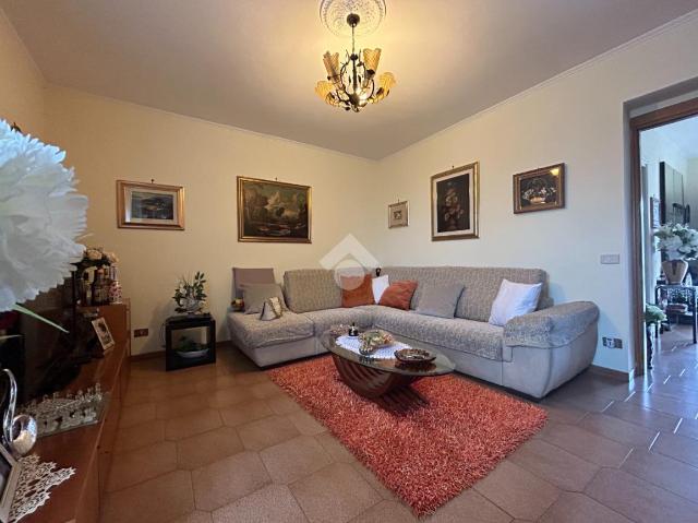 4-room flat in Via a. Moscatelli 68, Mentana - Photo 1