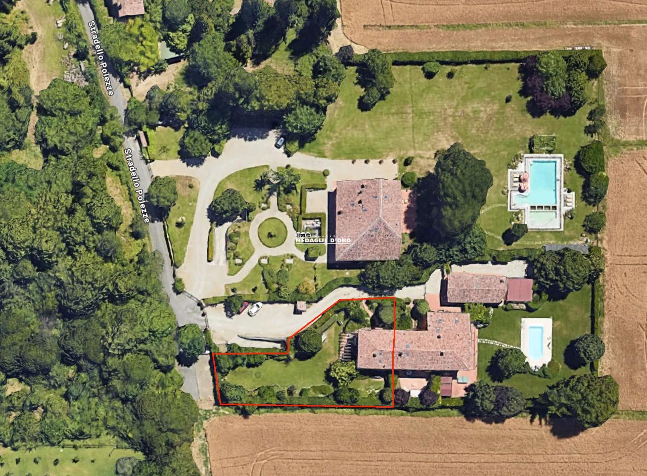 Villa unifamiliare in affitto a Modena