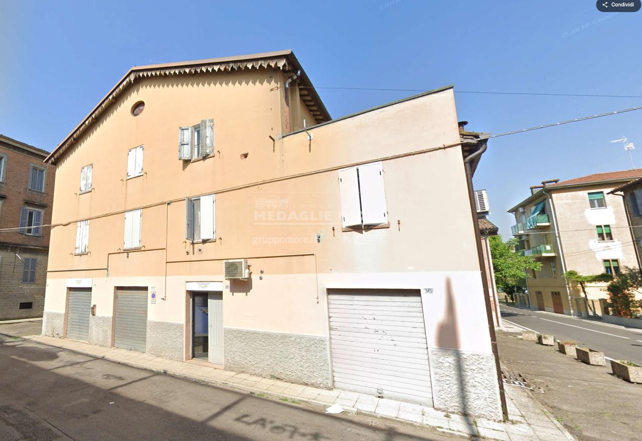 Palazzina commerciale in , Modena, {3} - Foto 1