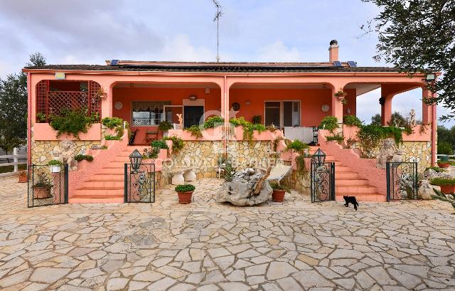 Mansion in Via Isabella d'Amato, Lecce - Photo 1