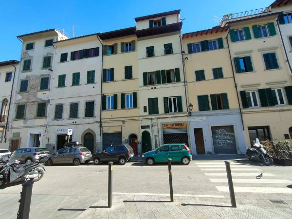 Geschäft in Piazza dei Ciompi, Firenze - Foto 1