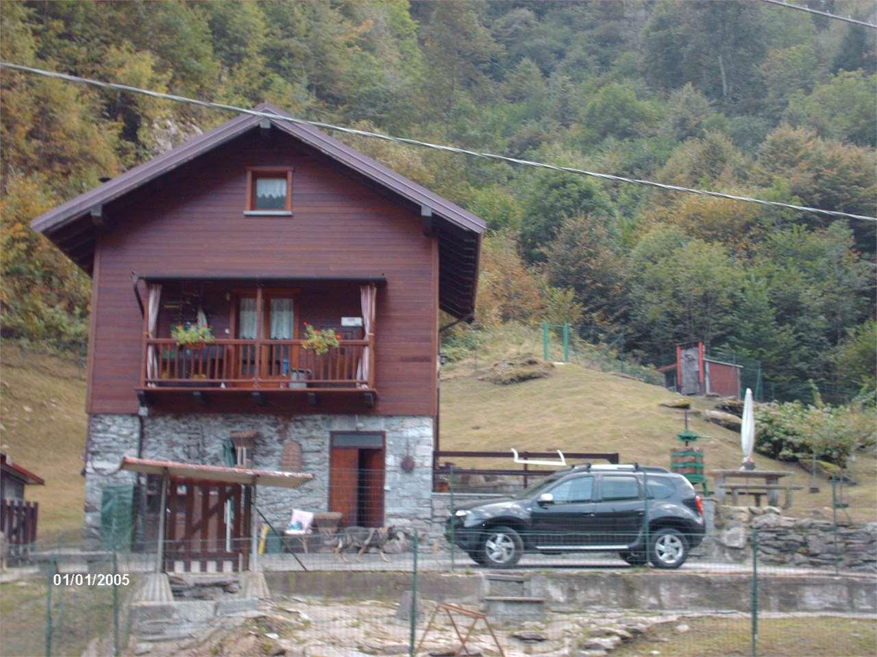 Casa indipendente in vendita a Borgomezzavalle