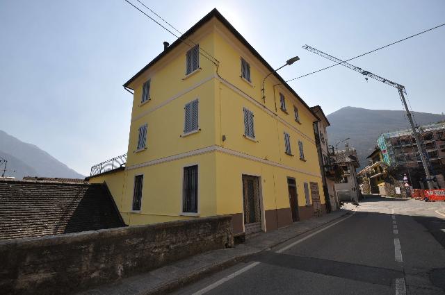 Quadrilocale in Via Zonca 4, Villadossola - Foto 1