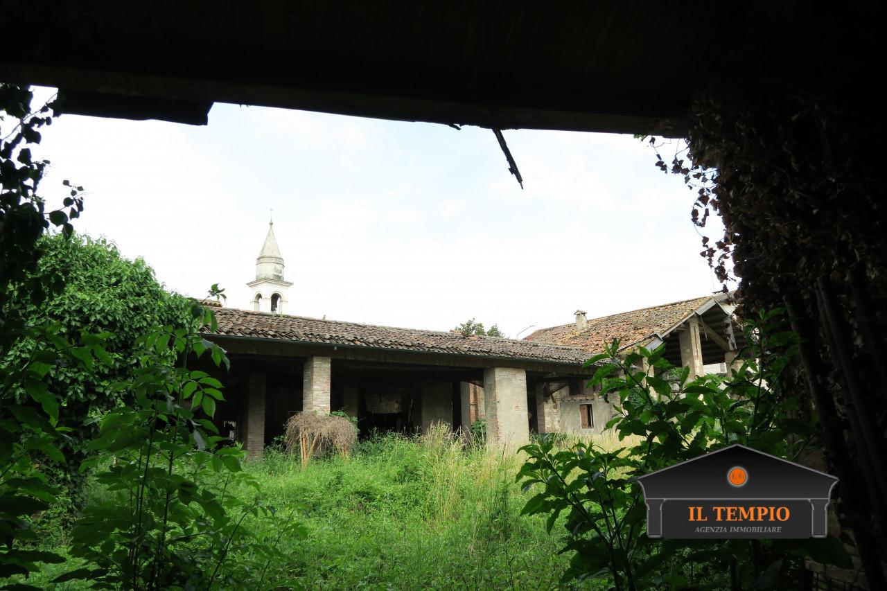 Capannone in Viale Riviera Berica, Vicenza, {3} - Foto 2