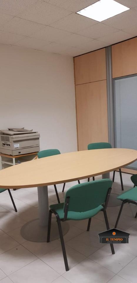 Ufficio in Via Volta, Arcugnano, {3} - Foto 1