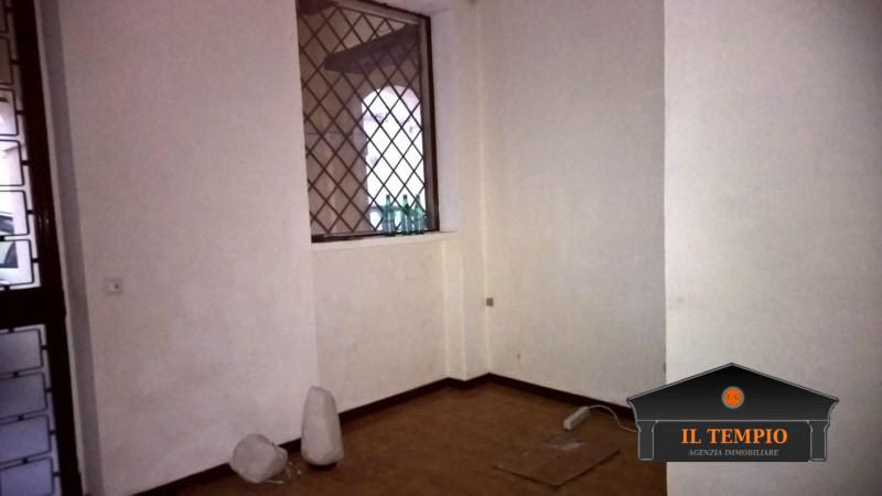 Negozio in Contra Corpus Domini, Vicenza - Foto 1