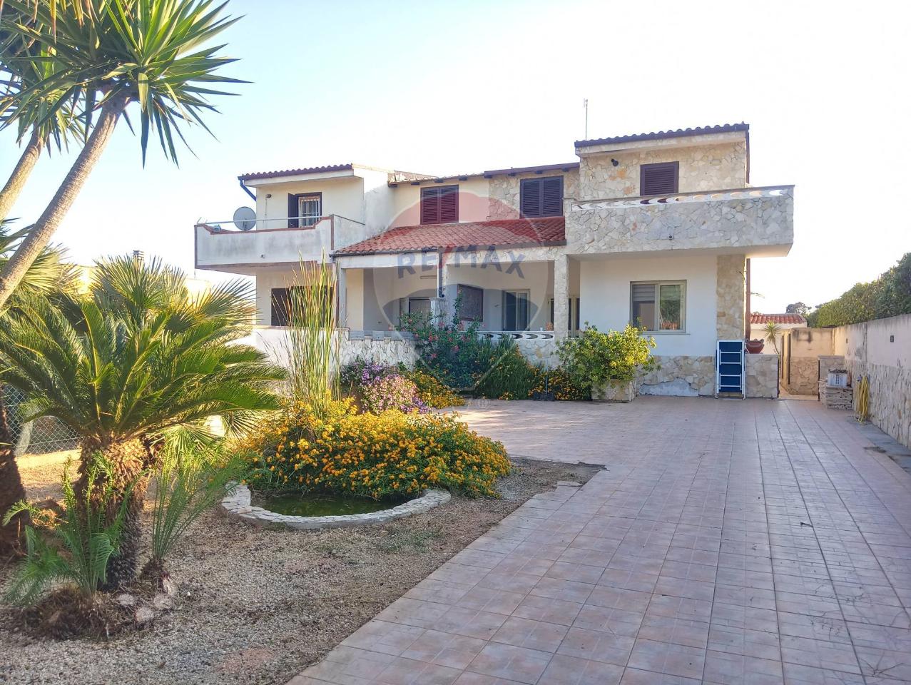 Villa in vendita a Brindisi