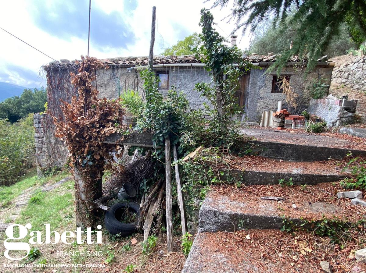 Casa indipendente in vendita a San Piero Patti