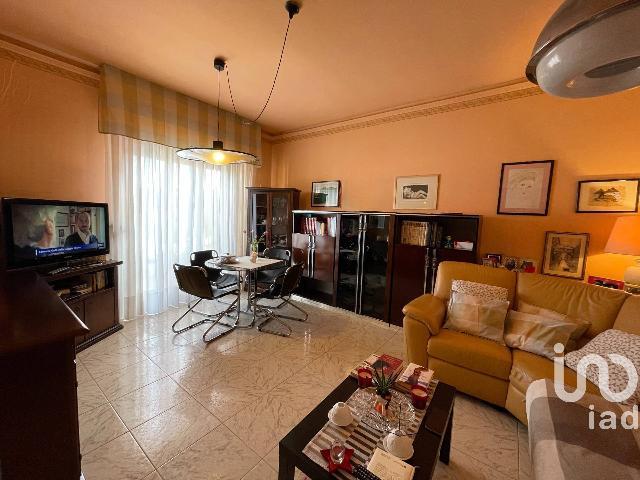 Apartament in {3}, - Photo 1