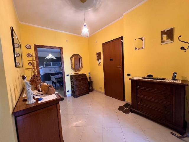 4-room flat in Via Monterosa  1, Piossasco - Photo 1