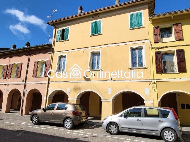 4-room flat in Via Vittorio Marchi 11, Novellara - Photo 1