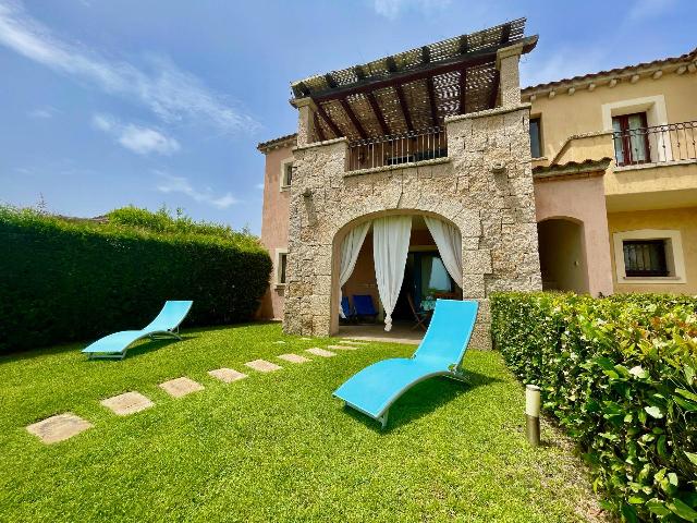 Terraced house in Loc.  Lu Stangu - Don Diego, Loiri Porto San Paolo - Photo 1