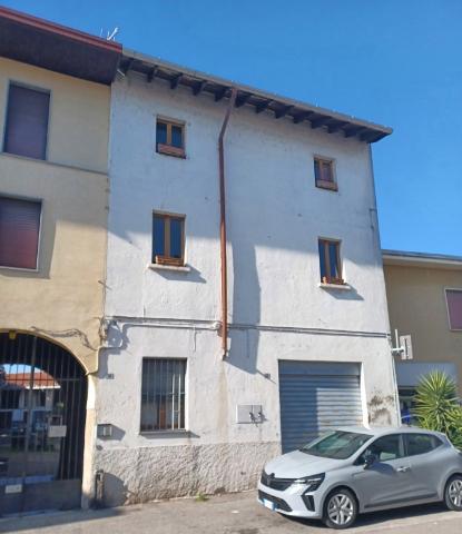 Dreizimmerwohnung in Via Vittorio Veneto  20, Magnago - Foto 1