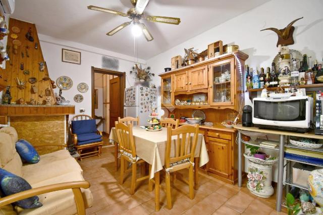 Casa indipendente in Via Santa Maria Chiara 35, Cagliari - Foto 1