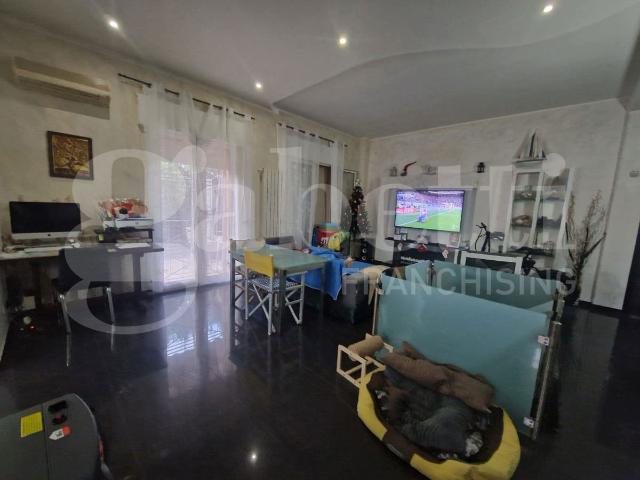 4-room flat in Via del Cristo 10, Albenga - Photo 1