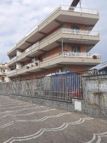 4-room flat, Brusciano - Photo 1