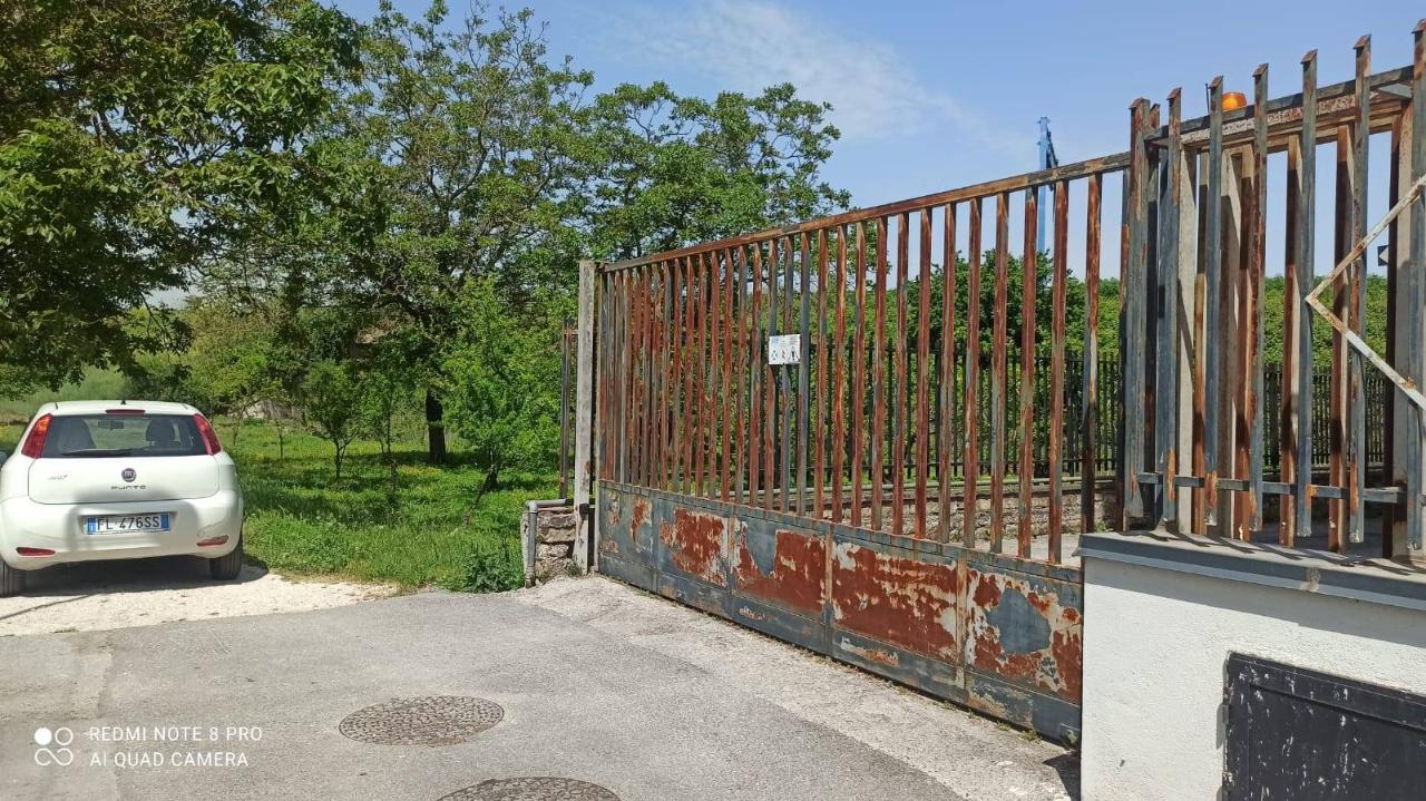 Negozio in , Pomigliano D'Arco, {3} - Foto 2