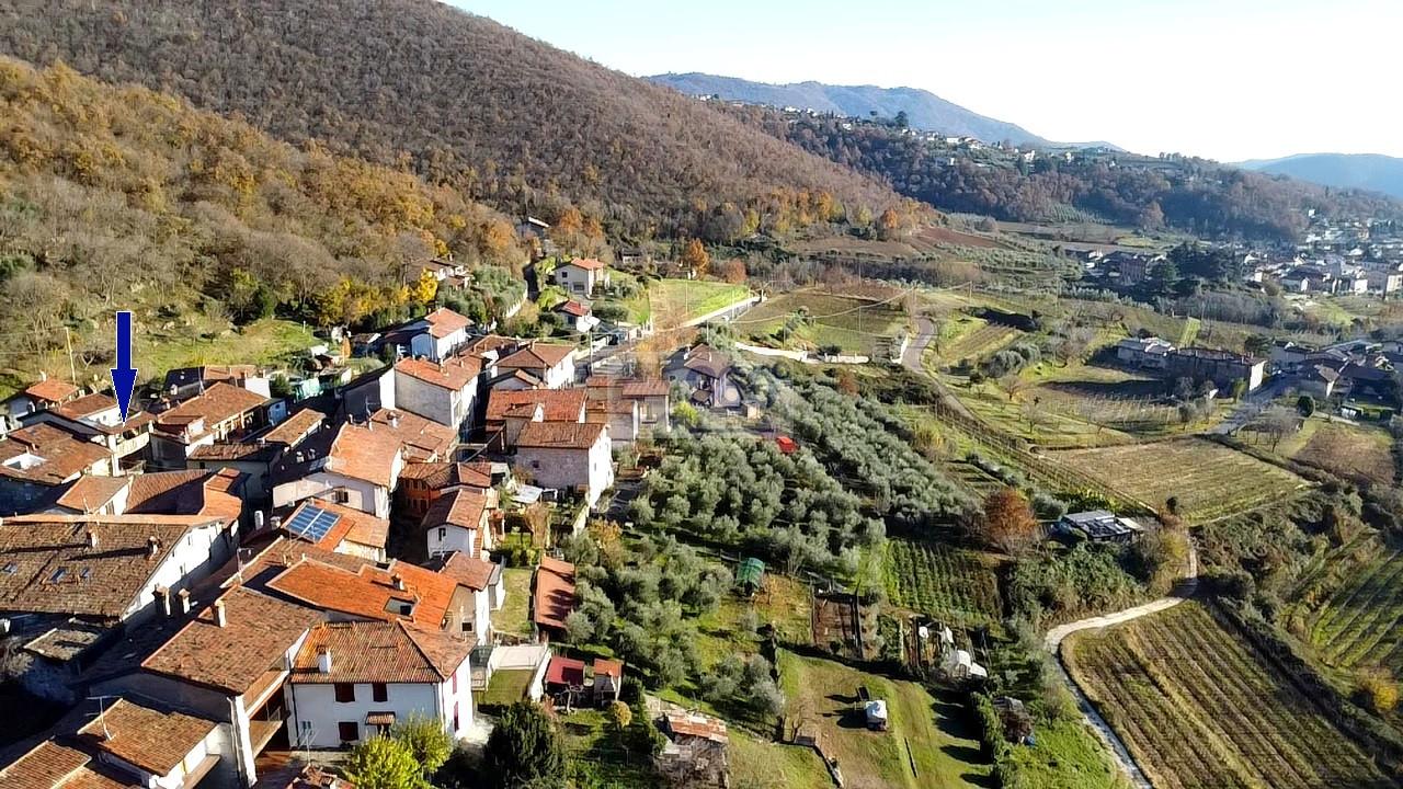 Casale in vendita a Monticelli Brusati