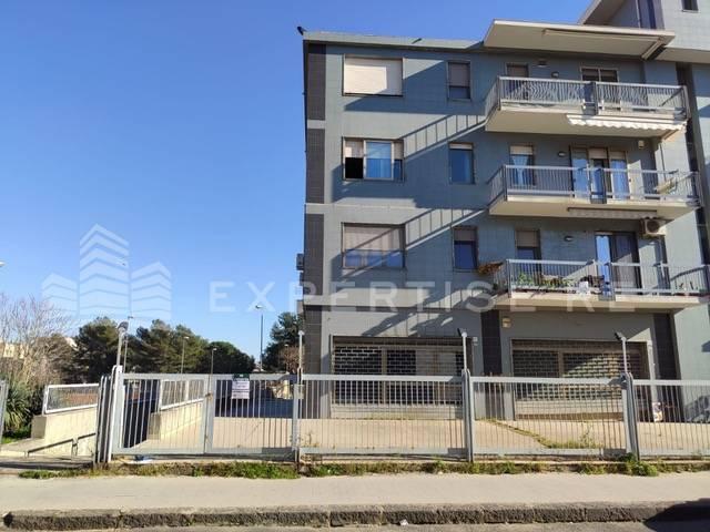 Magazzino in Via Gaspare La Rosa 21, Caltagirone, {3} - Foto 1
