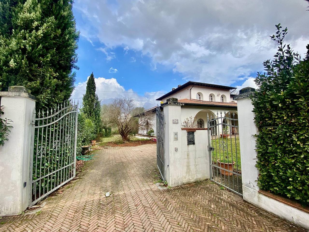 Villa in vendita a Bientina