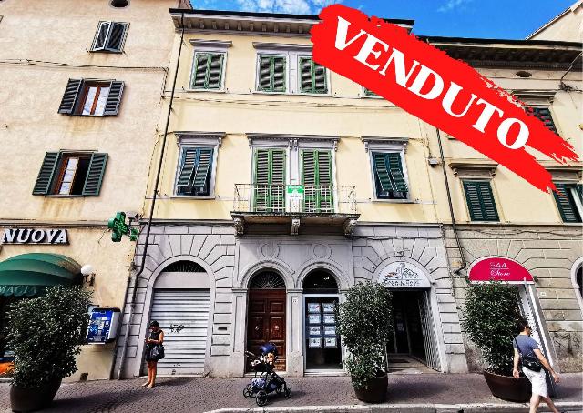 Wohnung in Piazza Martiri della Liberta 38, Pontedera - Foto 1